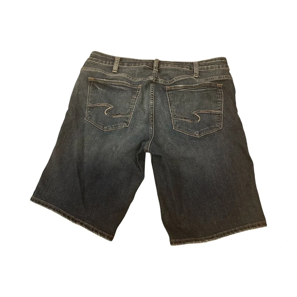 Silver Suki Bermuda Shorts, Size 14 - Picture 10 of 10